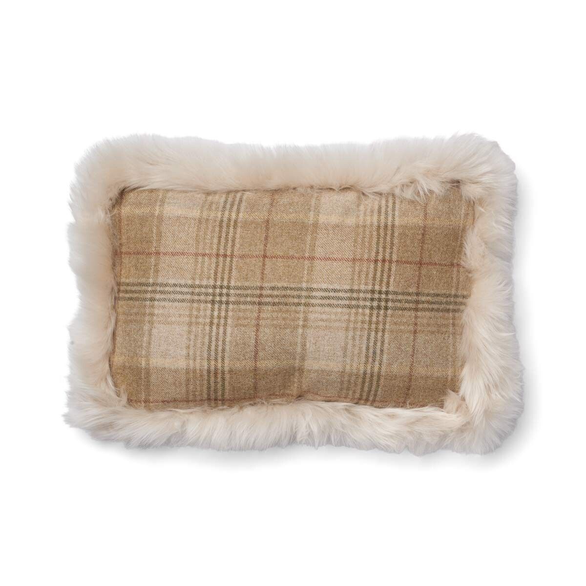 Coussin en peau de mouton longue laine Sable-Beige/Pearl