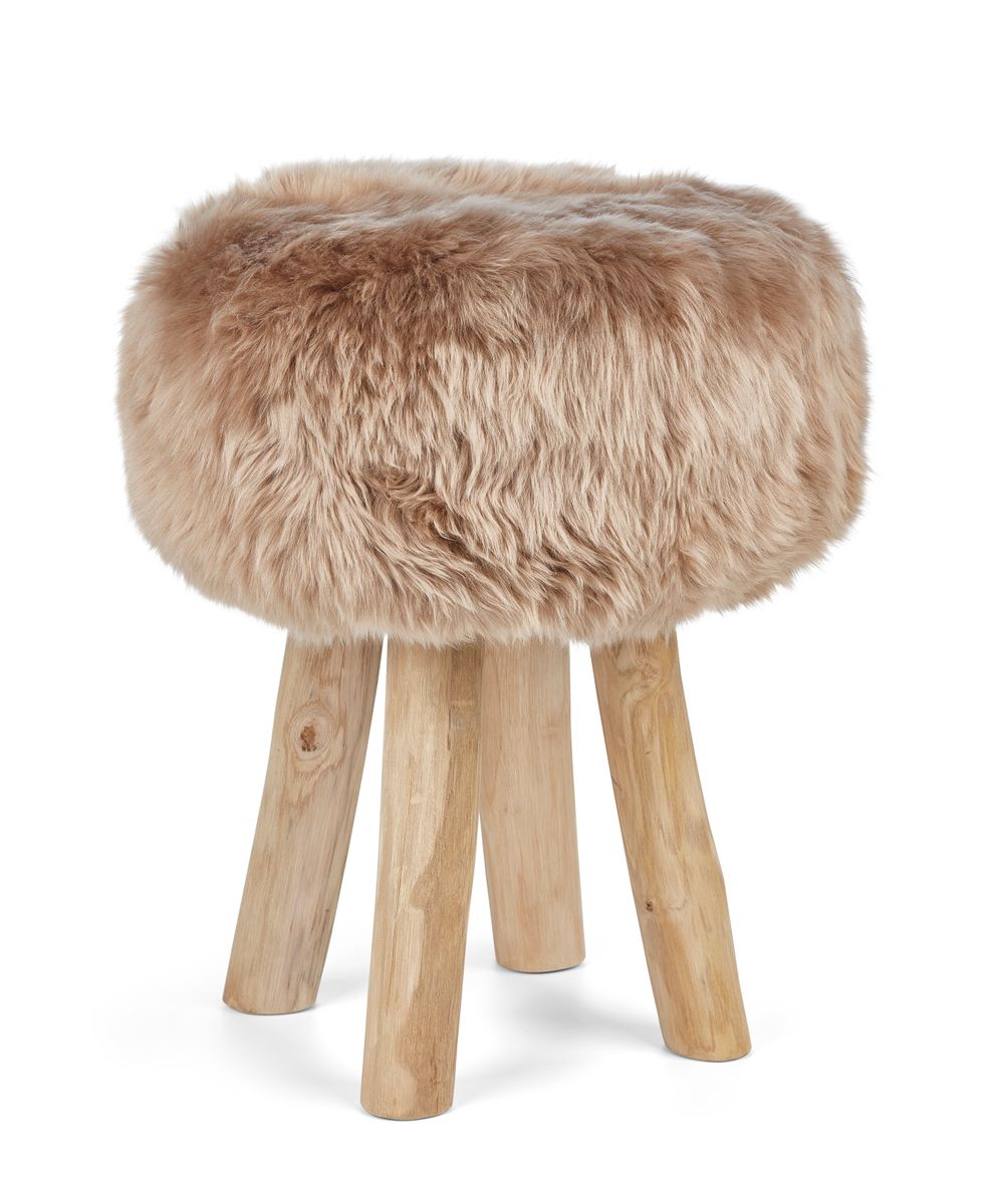 Tabouret Theo + housse | Pieds en chêne | Peau de mouton de Nouvelle-Zélande Sable chaud