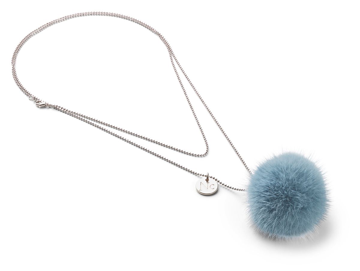 Collier Pompon Bleu ciel clair