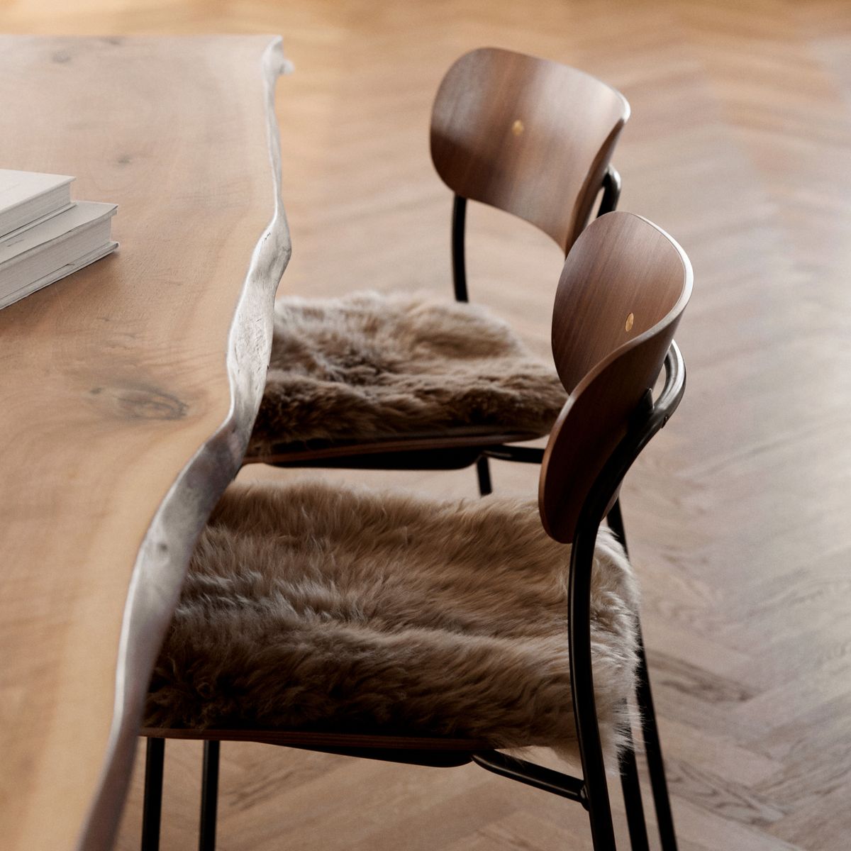 Dessus de siège en peau de mouton | Laine longue | Zéro déchet Noir