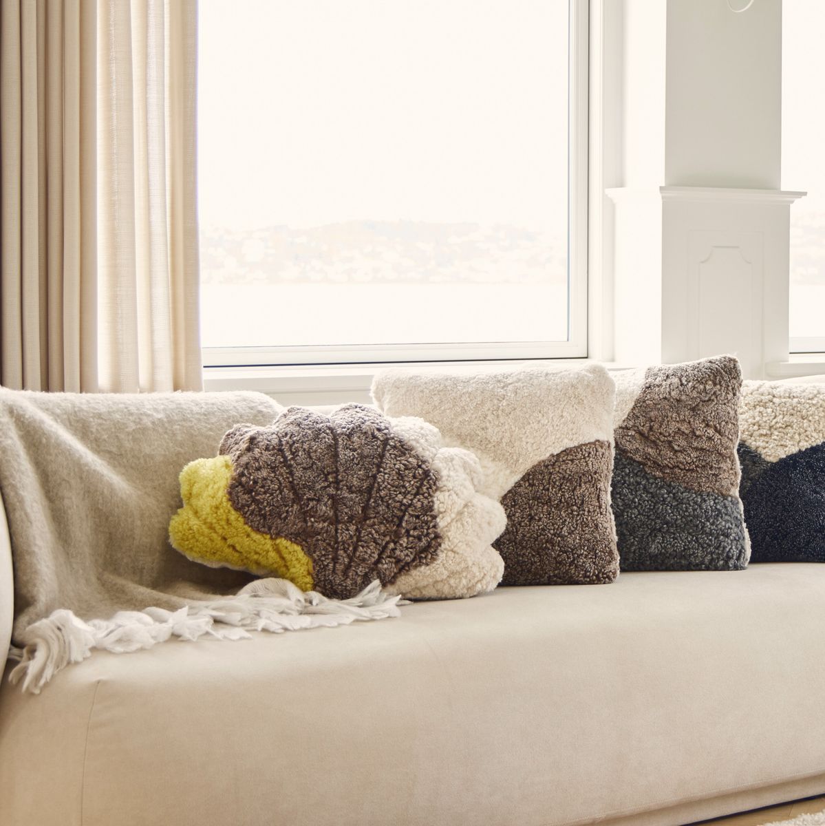 Coussin en forme de coquille Jaune/Taupe/Beige