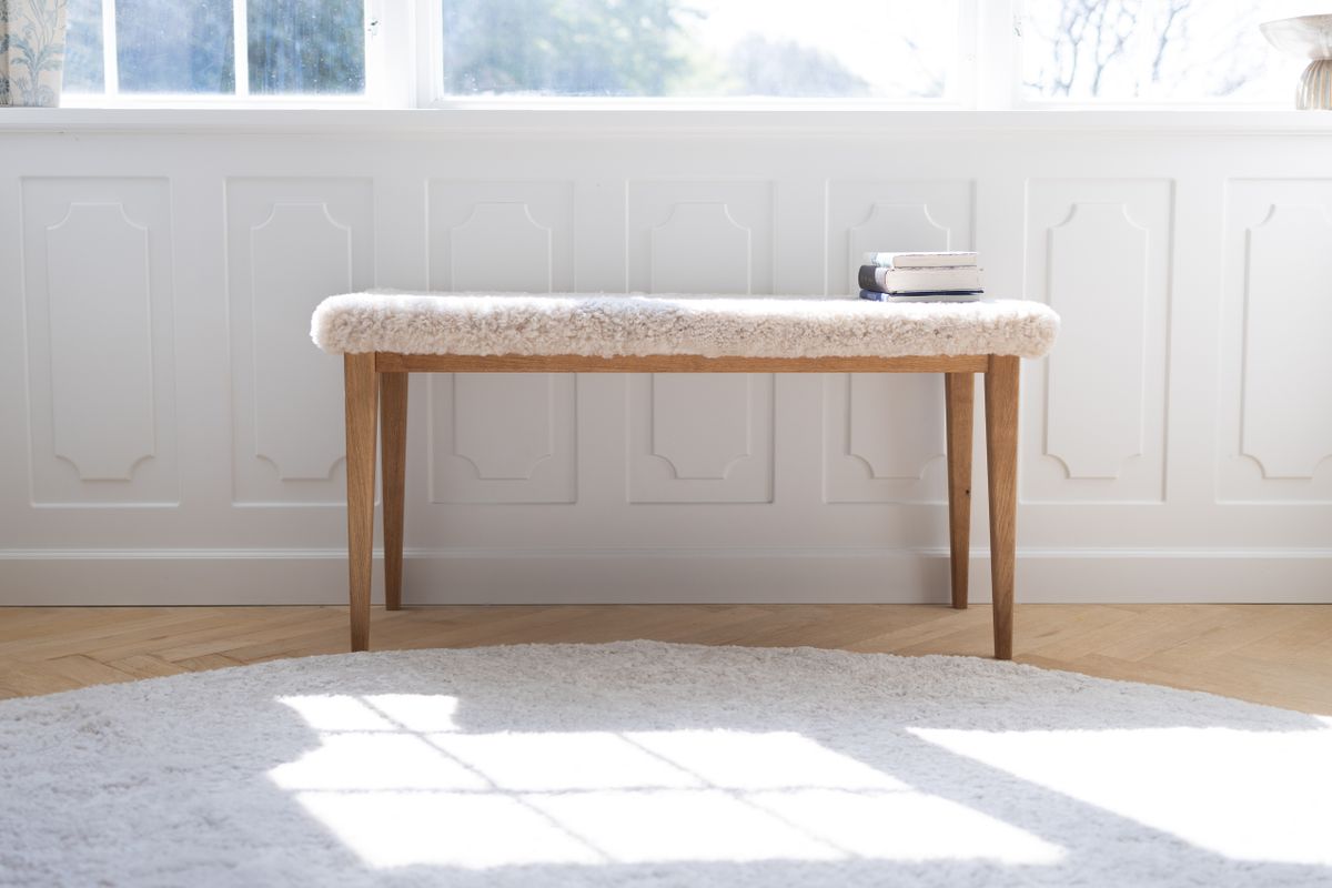 Tapis design en peau de mouton bouclée à laine courte ø180 cm Ivoire