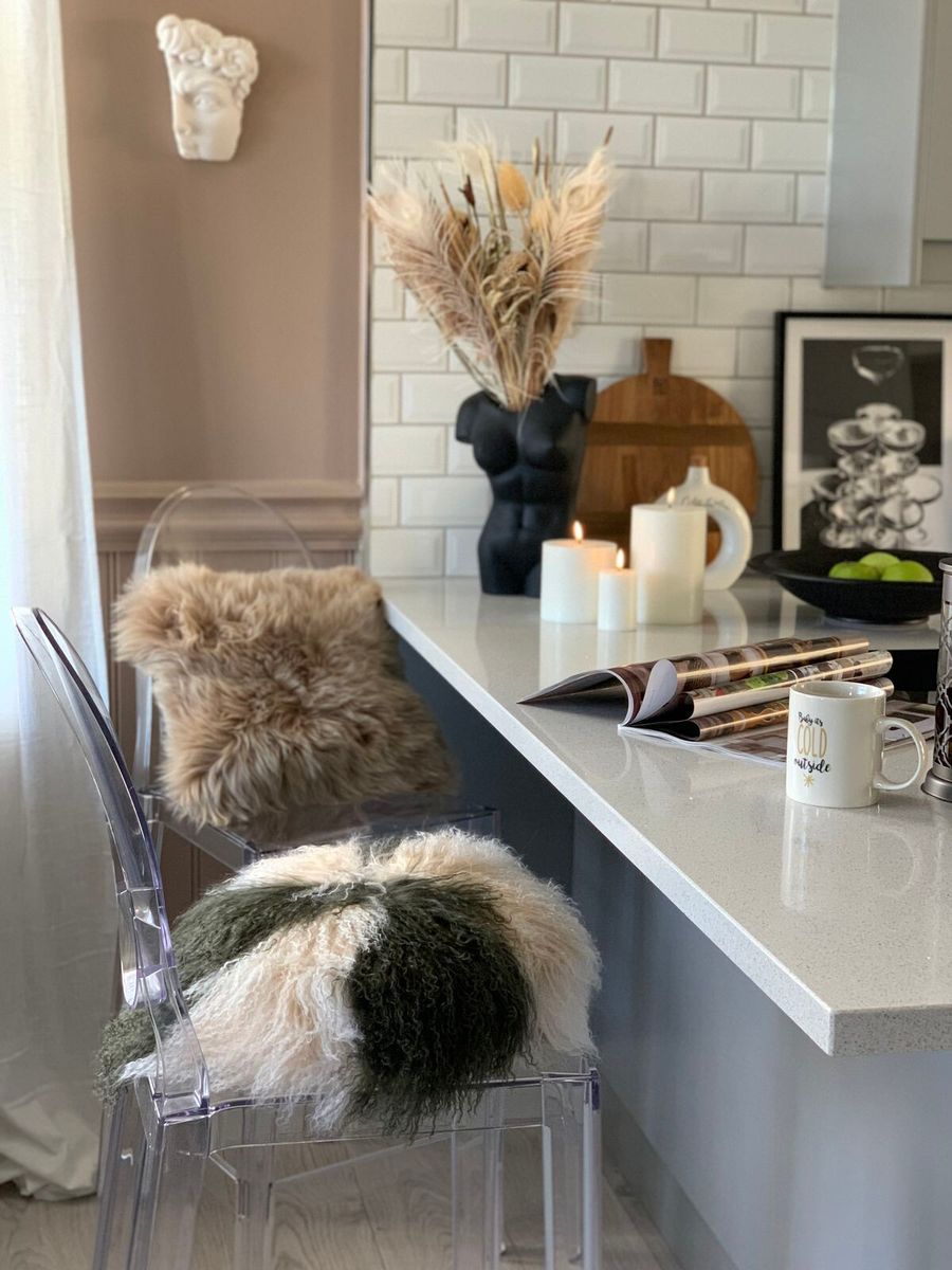 Coussin pour gâteau frisé Lever de soleil arctique/colombe