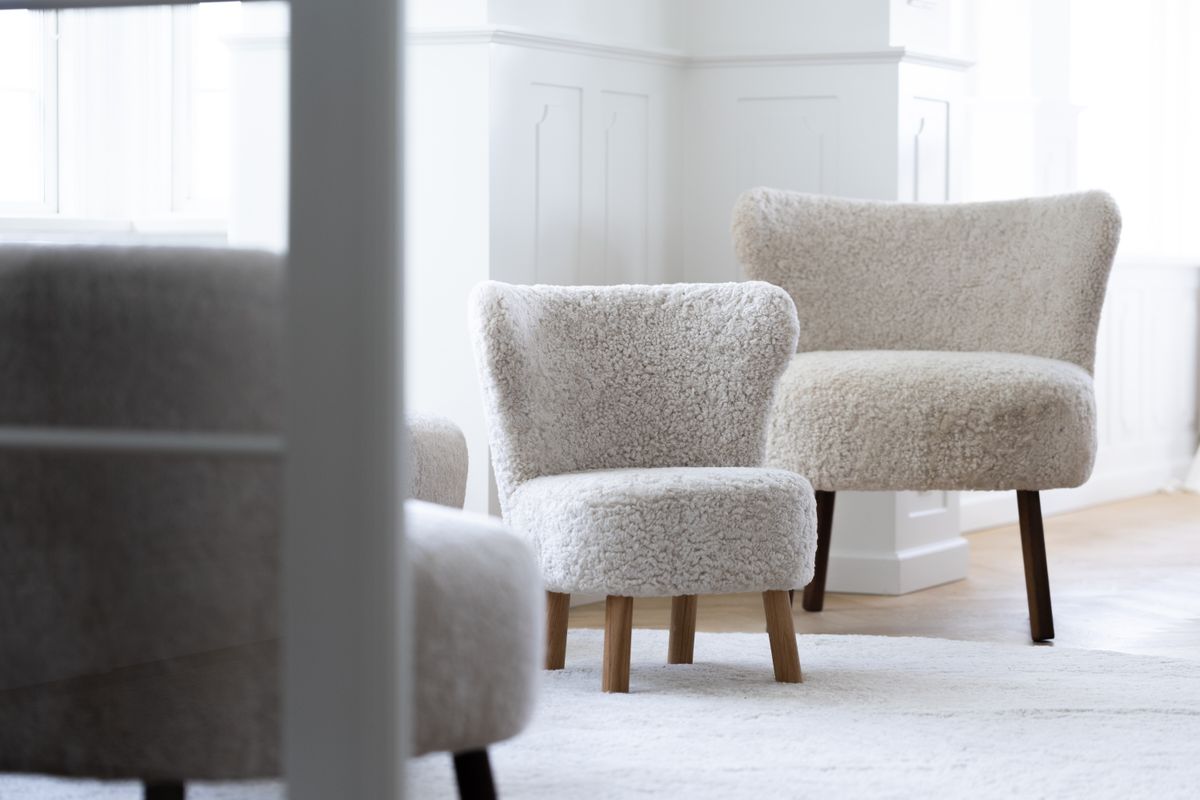 Tapis design en peau de mouton bouclée à laine courte ø180 cm Ivoire