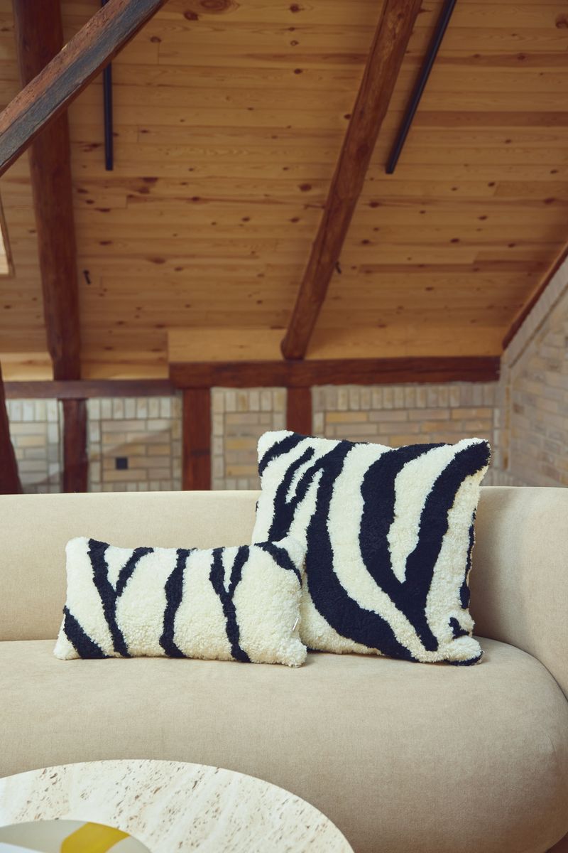 Coussin zébré Ivoire/Noir