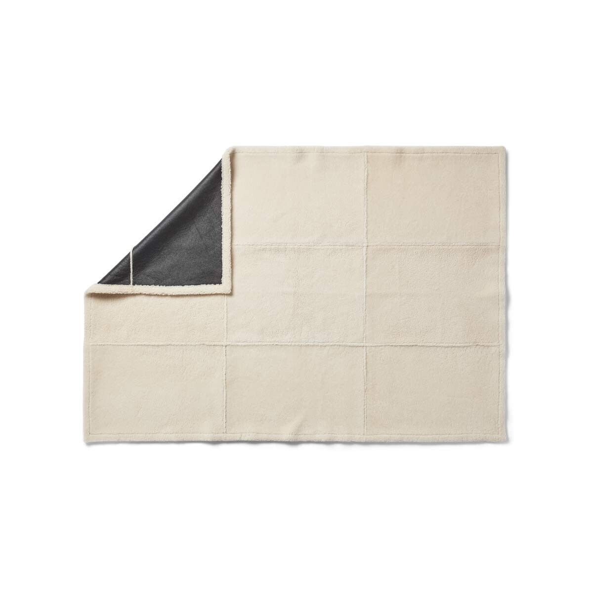 Jeté Addison | Peau de mouton double face | Laine courte Noir/Blanc