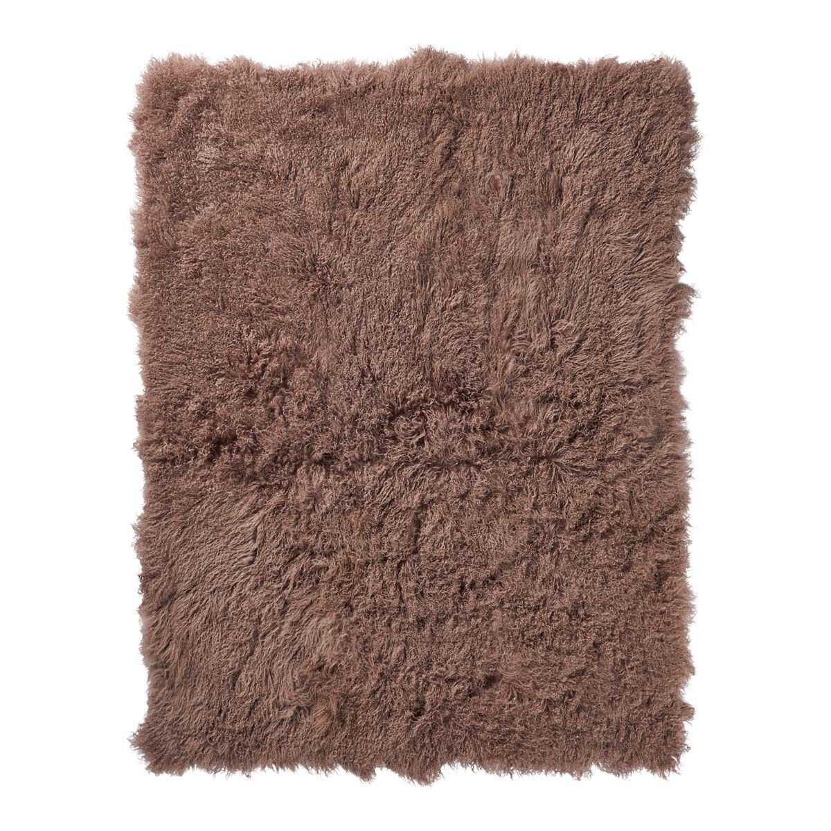 Jeté en peau de mouton bouclée 140 × 180 cm Nougat