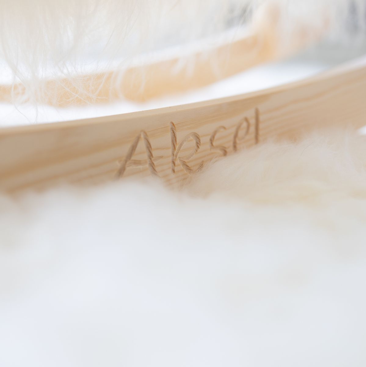 Mouton à bascule en peau de mouton à laine longue Noirâtre