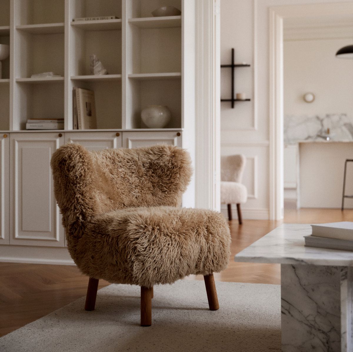 Fauteuil lounge Emily | Laine courte Miel