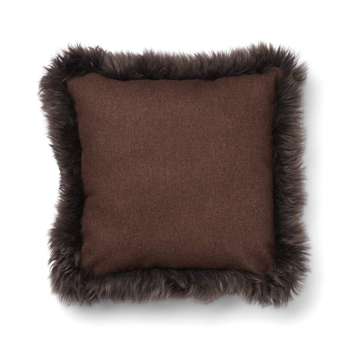 Coussin en peau de mouton longue laine Marron/Noyer