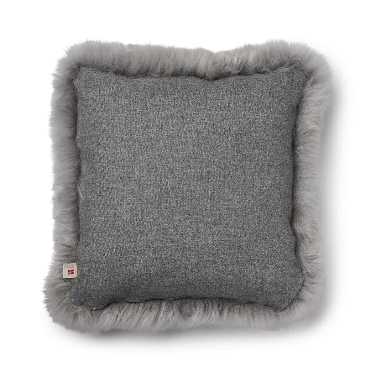 Coussin en peau de mouton longue laine Pierre/Gris clair