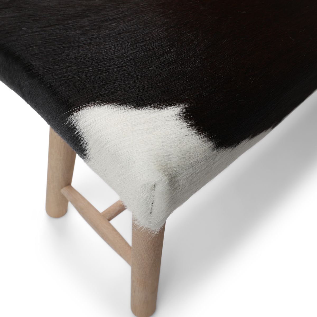 Banc en peau de vache | 140x35x45 cm Noir/Blanc