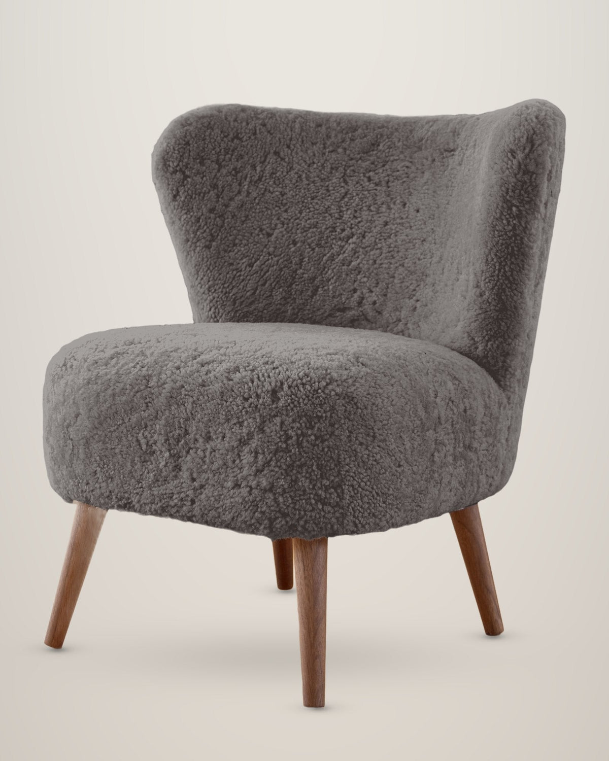 Fauteuil en peau d’agneau à poils courts – Graphite
